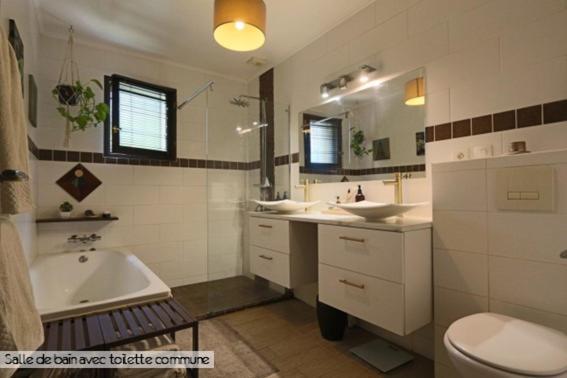 Chambre privée à Breux-Jouy Esterno foto