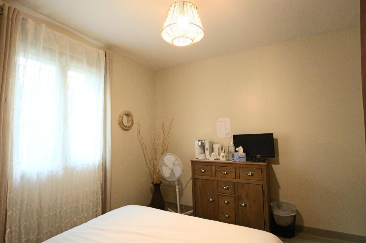 Chambre privée à Breux-Jouy Esterno foto